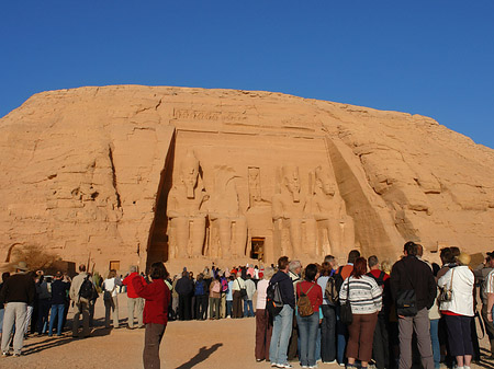 Tempel mit Himmel Fotos