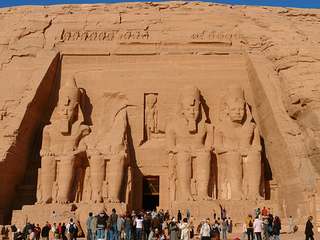 Foto Tempel mit Himmel - Abu Simbel