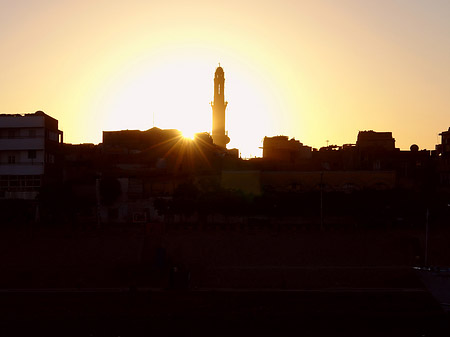 Foto Sonnenuntergang über der Stadt - 